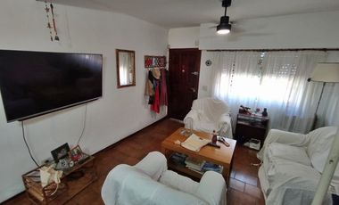 Chalet en venta de 3 dormitorios c/ cochera en San Bernardo