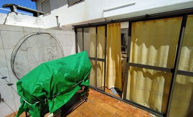 Chalet en venta de 3 dormitorios c/ cochera en San Bernardo