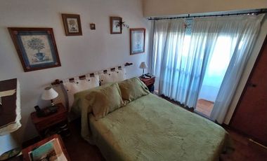 Chalet en venta de 3 dormitorios c/ cochera en San Bernardo