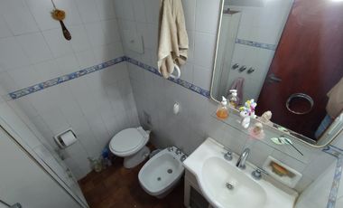 Chalet en venta de 3 dormitorios c/ cochera en San Bernardo