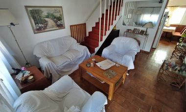 Chalet en venta de 3 dormitorios c/ cochera en San Bernardo