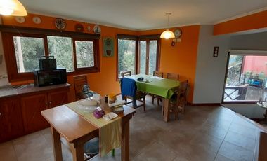 EXTRAORDINARIO CHALET SOBRE DOS LOTES LINDEROS AL GOLF