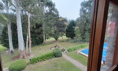 EXTRAORDINARIO CHALET SOBRE DOS LOTES LINDEROS AL GOLF