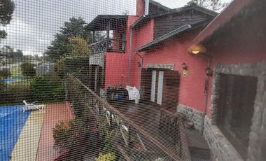 EXTRAORDINARIO CHALET SOBRE DOS LOTES LINDEROS AL GOLF