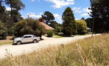 BAJO SU VALOR - LOTE RETASADO ZONA CAPILLA
