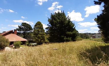 BAJO SU VALOR - LOTE RETASADO ZONA CAPILLA
