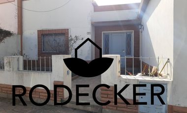 Casa Céntrica en Salto p/ reciclar y proyectar como tu casa de FINDE