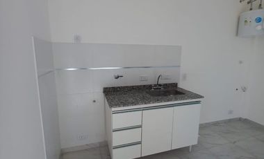 Departamento en venta de 2 dormitorios c/ cochera en San Bernardo