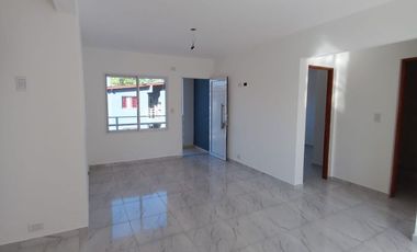 Departamento en venta de 2 dormitorios c/ cochera en San Bernardo