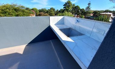 Departamento en venta de 2 dormitorios c/ cochera en San Bernardo