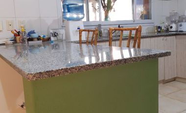 Casa quinta en venta de 200m2 ubicado en Salto