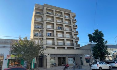 Departamento en venta de 1 dormitorio c/ cochera en 9 de Julio