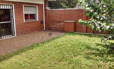 VENTA Esquina Campana CHALET hermoso ladrillos vista HOGAR DULCE HOGAR