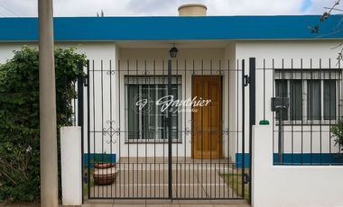 ESQUINA ÚNICA en venta Campana OPORTUNIDAD precio VIVIENDA OFICINA CONSULTORIO