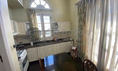 Elegante casa Venta En Zárate: Independencia 1350 mejor ubicación Estilo Francés