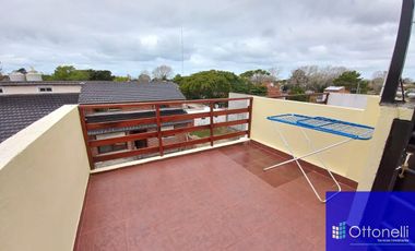 Dúplex en venta de 3 dormitorios c/ cochera en San Bernardo