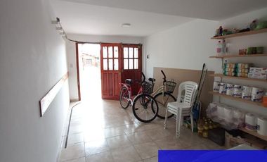 Dúplex en venta de 3 dormitorios c/ cochera en San Bernardo