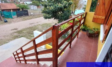 Dúplex en venta de 3 dormitorios c/ cochera en San Bernardo