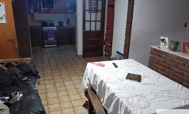 Casa en venta de 2 dormitorios c/ cochera en 9 de Julio