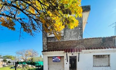 Casa en venta de 4 dormitorios en Roldán