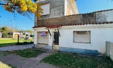 Casa en venta de 4 dormitorios en Roldán
