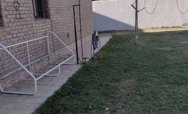 PH en venta de 7 dormitorios c/ cochera en Cinco Saltos