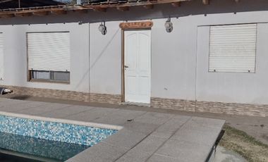 PH en venta de 7 dormitorios c/ cochera en Cinco Saltos