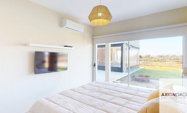 Ruta 2 y Calle 90, Campos de La Enriqueta-Casa en entorno natural