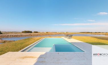 Ruta 2 y Calle 90, Campos de La Enriqueta-Casa en entorno natural