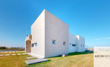 Ruta 2 y Calle 90, Campos de La Enriqueta-Casa en entorno natural