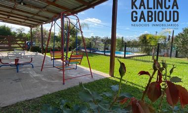 Casa quinta en venta de 530m2 ubicado en Colonia Elía