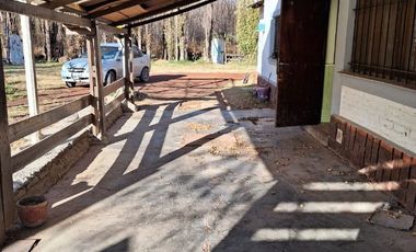 Casa en venta de 3 dormitorios c/ cochera en Cinco Saltos