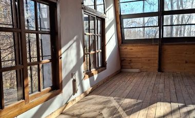 Casa en venta de 3 dormitorios c/ cochera en Cinco Saltos