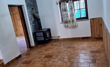 Casa en venta de 3 dormitorios c/ cochera en Cinco Saltos