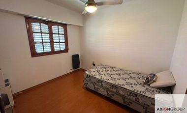 Casa en venta de 5 dormitorios c/ cochera en La Plata
