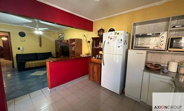 Casa en venta de 5 dormitorios c/ cochera en La Plata
