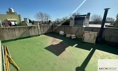 Casa en venta de 5 dormitorios c/ cochera en La Plata