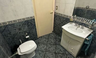 Casa en venta de 5 dormitorios c/ cochera en La Plata