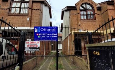 PH en venta de 3 dormitorios c/ cochera en Costa Azul