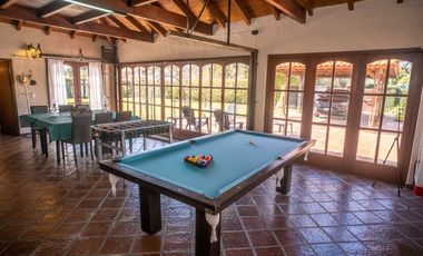 Casa en venta de 4 dormitorios en Parque Luro