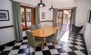 Casa en venta de 4 dormitorios en Parque Luro