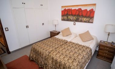 Casa en venta de 4 dormitorios en Parque Luro