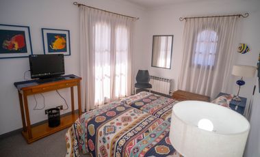 Casa en venta de 4 dormitorios en Parque Luro