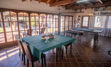 Casa en venta de 4 dormitorios en Parque Luro