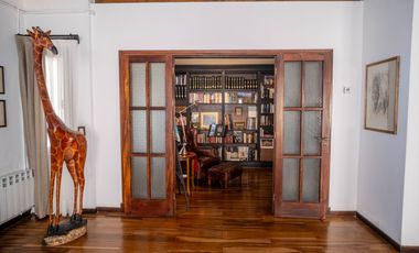 Casa en venta de 4 dormitorios en Parque Luro