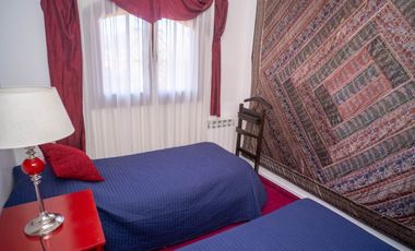 Casa en venta de 4 dormitorios en Parque Luro