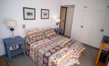 Casa en venta de 4 dormitorios en Parque Luro