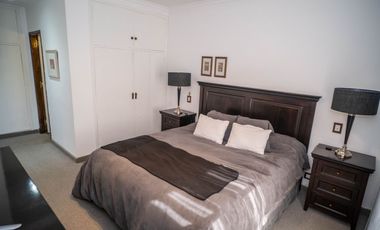 Casa en venta de 4 dormitorios en Parque Luro