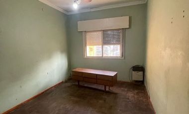 Casa en venta de 2 dormitorios c/ cochera en José C. Paz