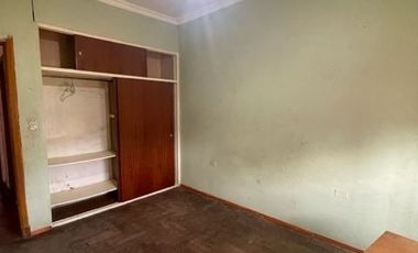 Casa en venta de 2 dormitorios c/ cochera en José C. Paz